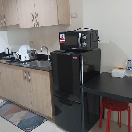 Breeze Residences - 1Br Unit With Balcony -Top Floor Manila Ngoại thất bức ảnh