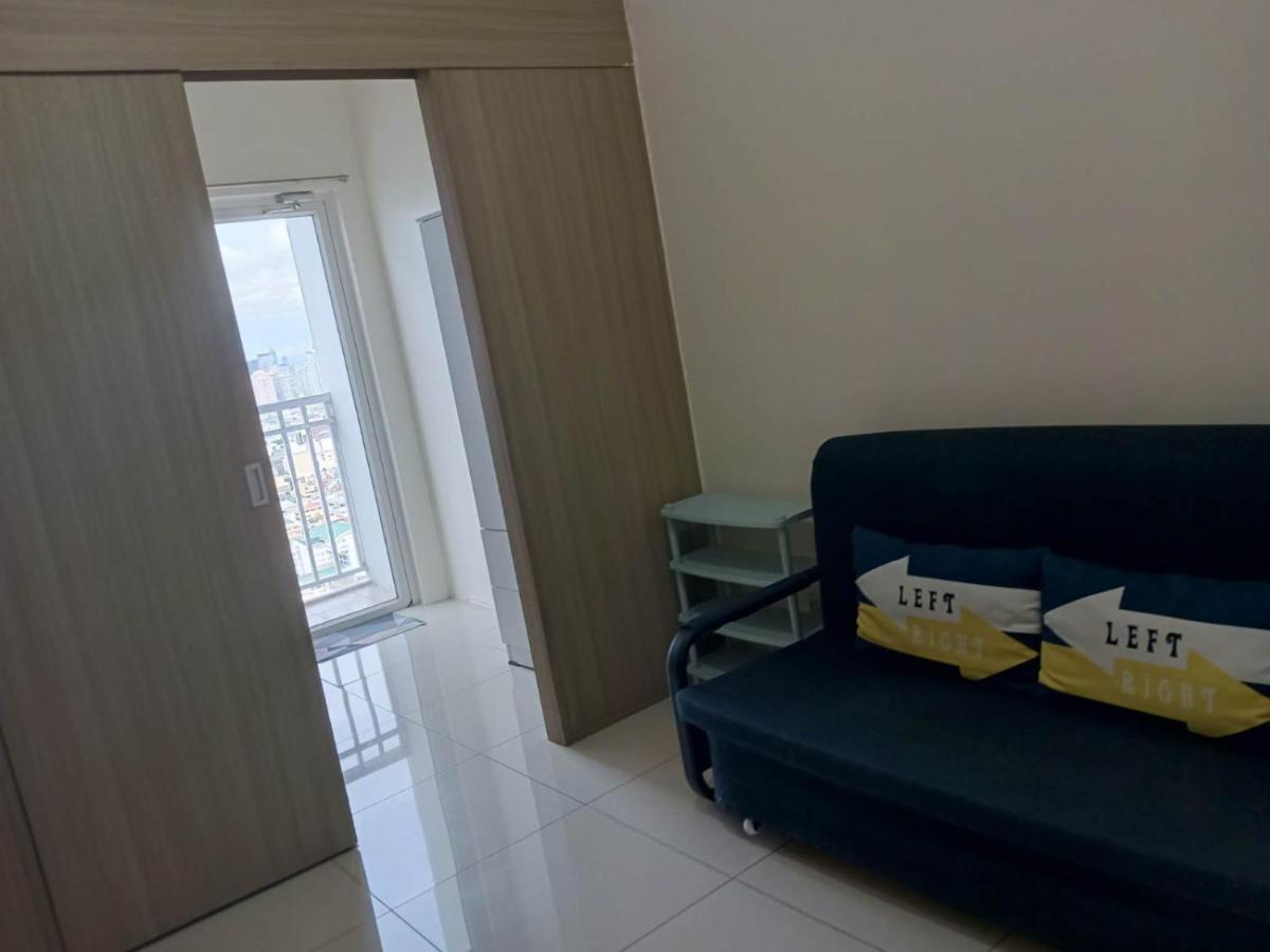 Breeze Residences - 1Br Unit With Balcony -Top Floor Manila Ngoại thất bức ảnh